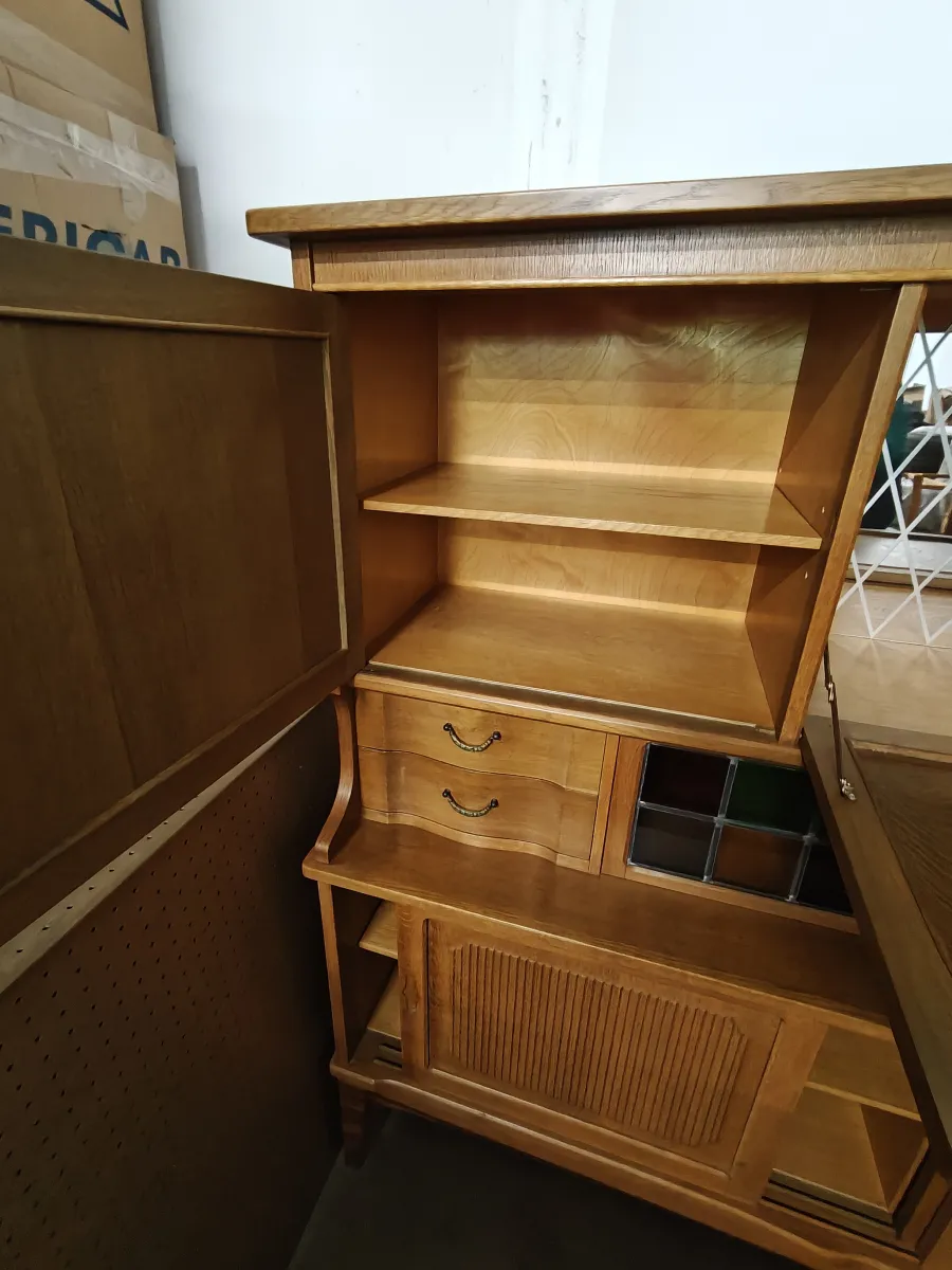 Auction Image 4